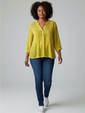 Chaus Yellow Printed V‑Neck Pintuck Blouse with Three-Quarter Sleeves